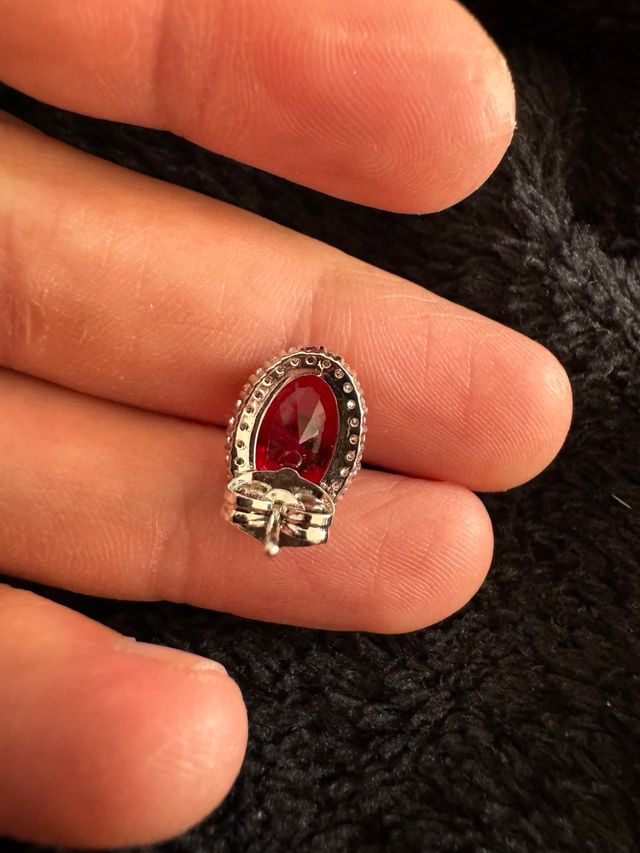 Orecchini da donna rossi