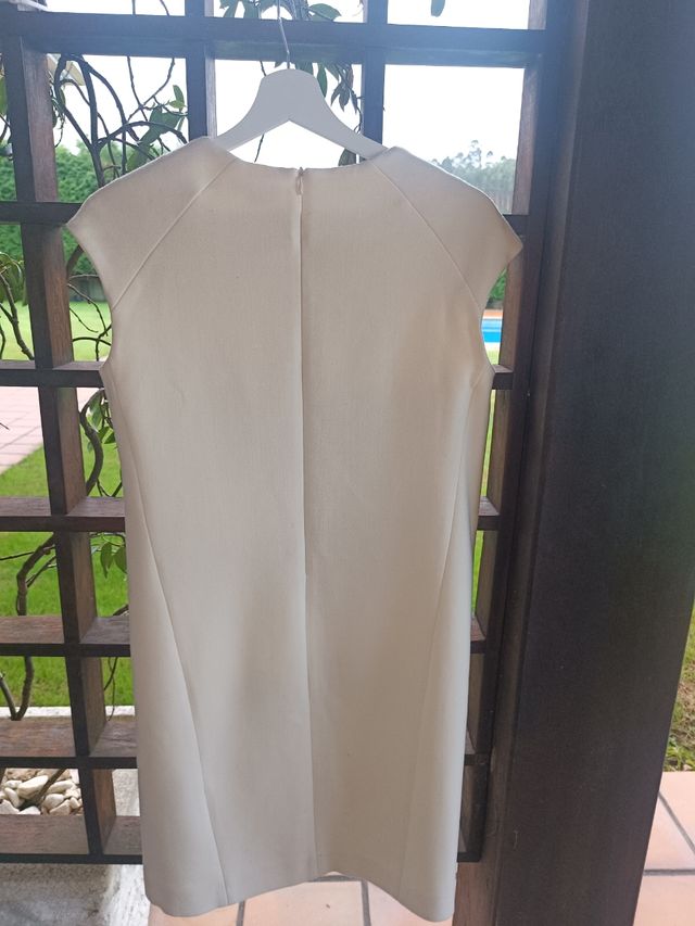 Vestido de Massimo Dutti
