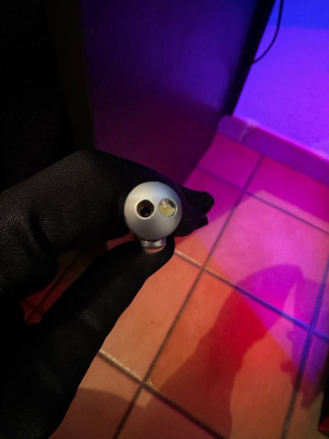 Penna con punta in plastica con torcia e laser