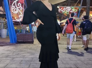 Traje de flamenca de color negro Licra