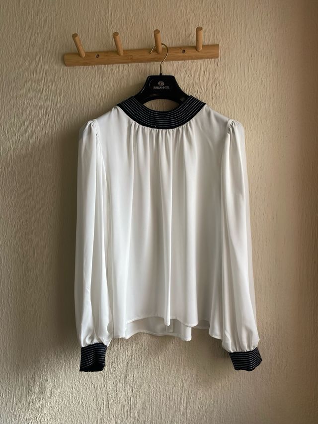 Blusa blanca - sfera