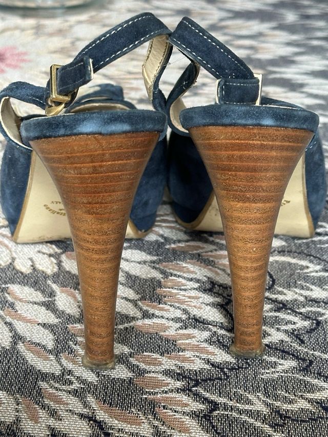 scarpe con tacco alto