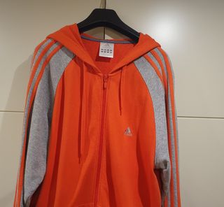 Sudadera con capucha