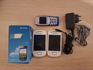 Móviles samsung nokia + cargador + auriculares