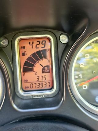 Yamaha tmax 500 recién pintada y plásticos nuevos