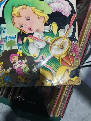 VINILO CUENTOS INFANTILES