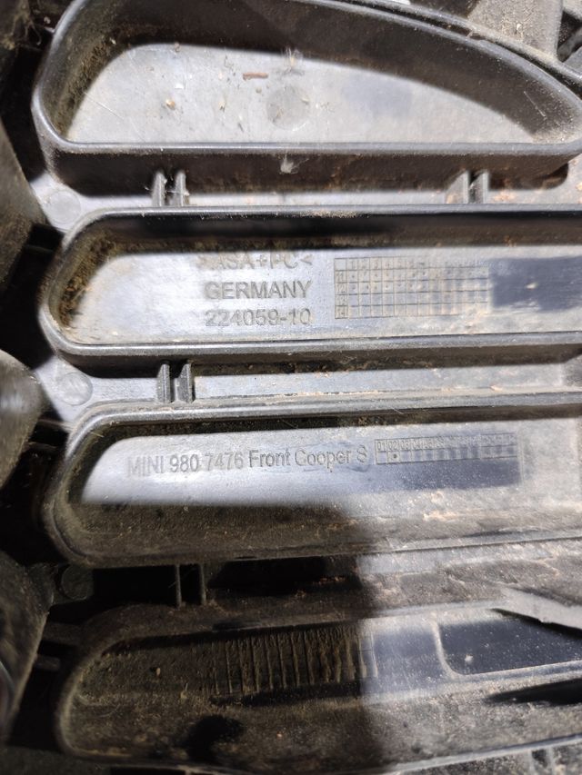 Parrilla mini cooper S