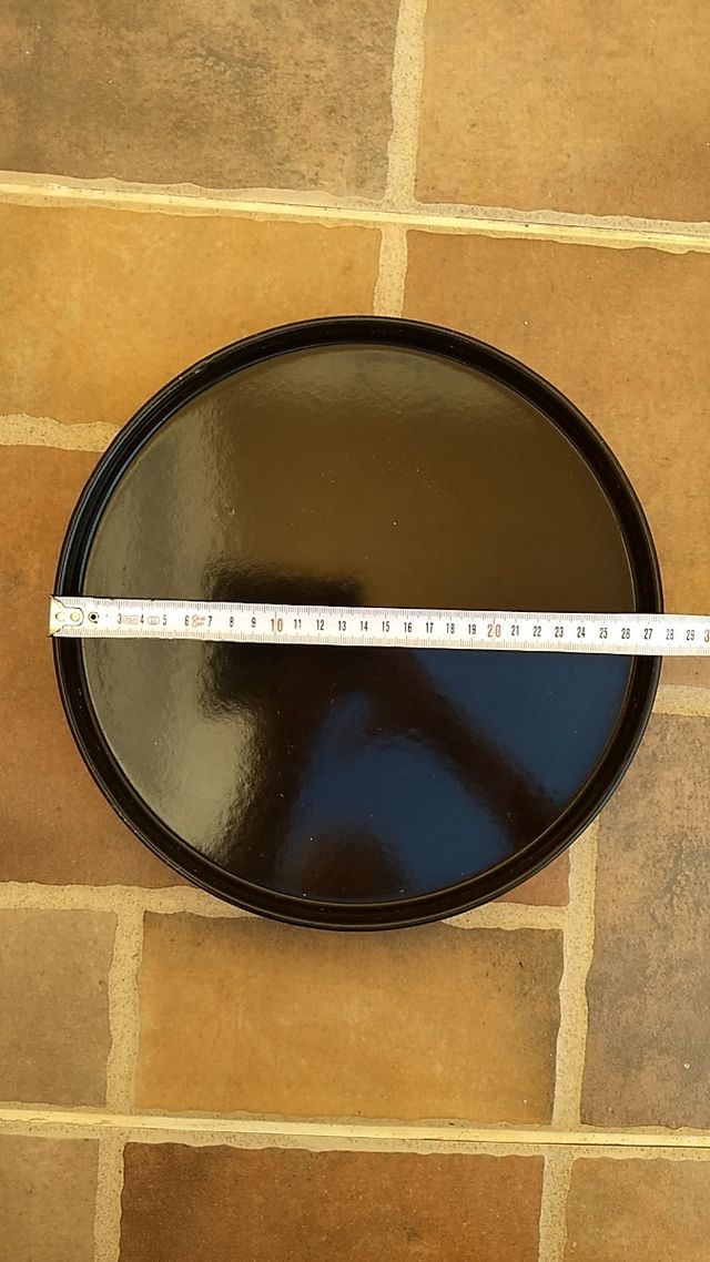 Plato de microondas de metal y rejilla