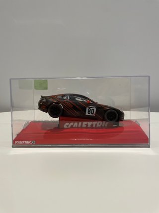 SCALEXTRIC ASTON MARTIN VANTAGE MOT. NUEVO