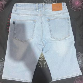 Pantalon corto vaquero