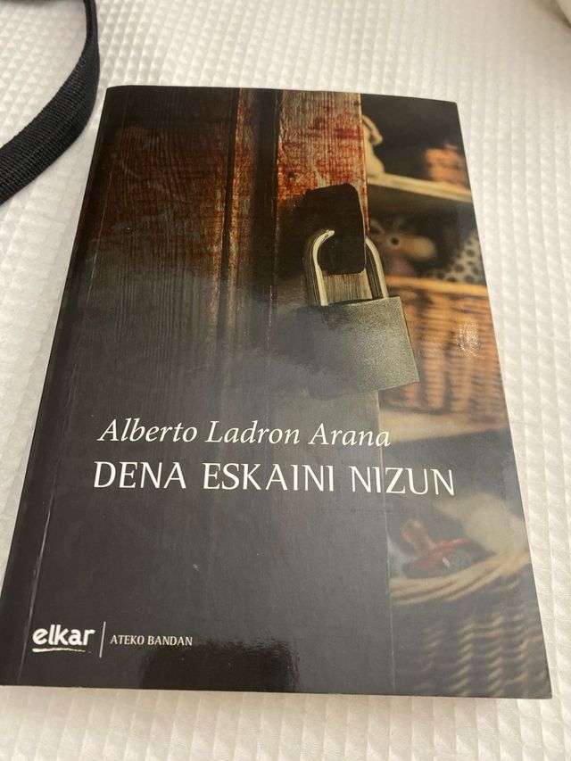 Dena eskaini nizun