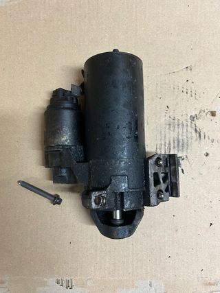 Motor arranque Bmw 120d e81 177cv 2007