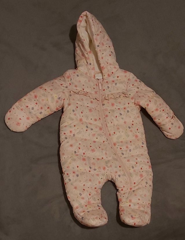 BUZO NIÑA DE 0 A 3 MESES