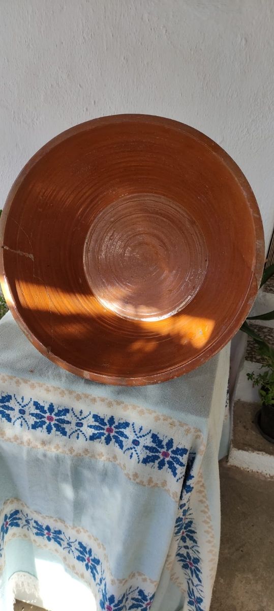 Lebrillos antiguos de barro