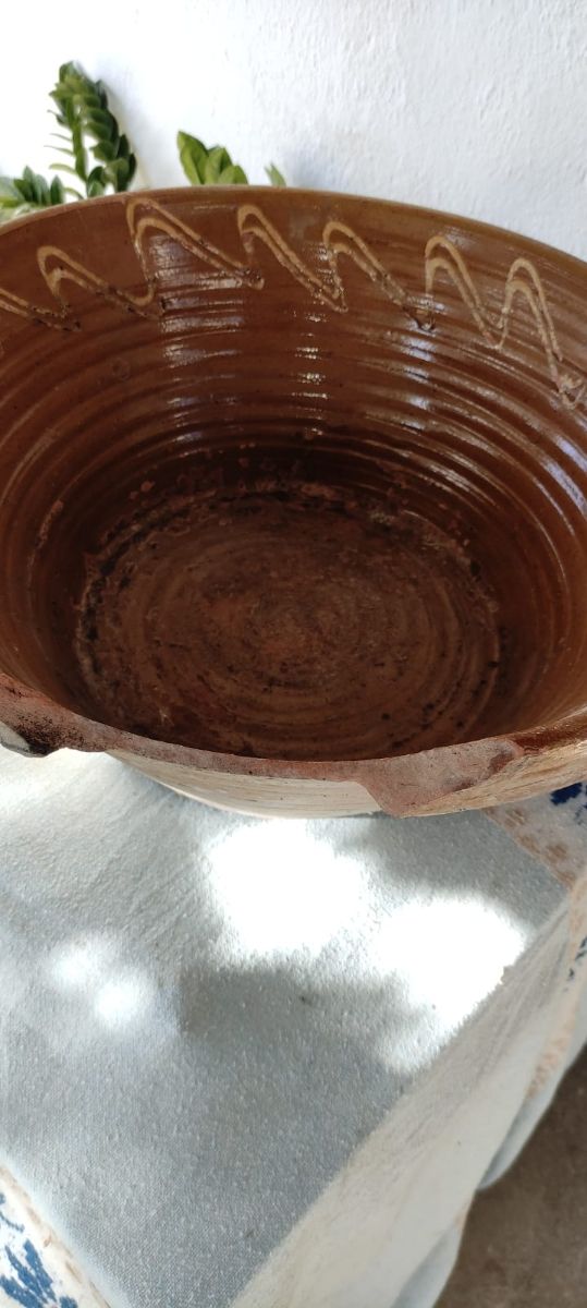 Lebrillos antiguos de barro