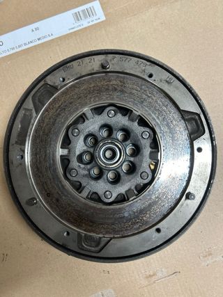 Volante bimasa Bmw 120d 177cv e81 2007