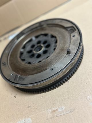 Volante bimasa Bmw 120d 177cv e81 2007