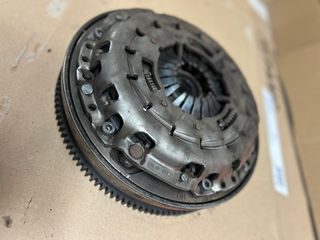 Volante bimasa Bmw 120d 177cv e81 2007