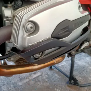 BMW R1200R K27 con Maletas Originales