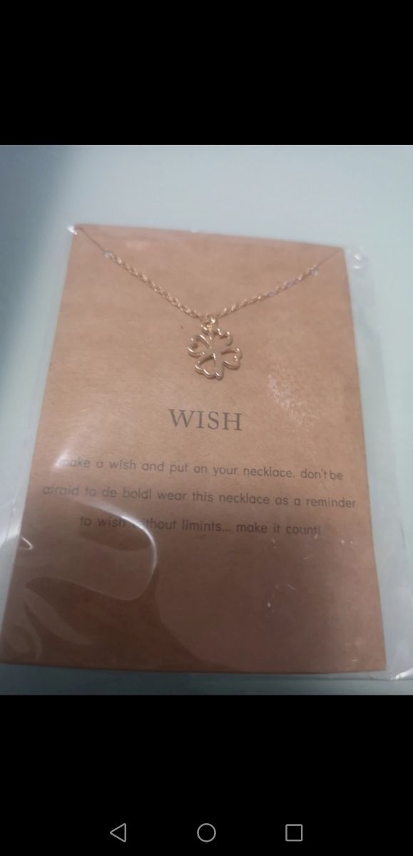 Collana con quadrifoglio portafortuna