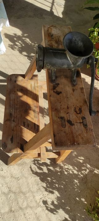 Picadora manual ELMA