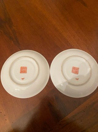 Piattini orientali decorati a mano