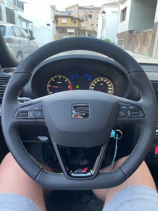 KIT ADAPTACION VOLANTE SEAT LEON CUPRA 5F A LEON 1
