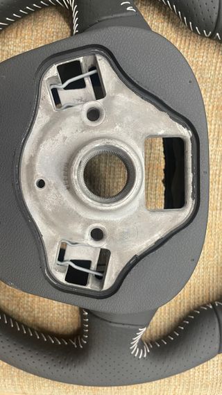 KIT ADAPTACION VOLANTE SEAT LEON CUPRA 5F A LEON 1