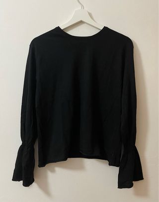 Camiseta negra de Zara