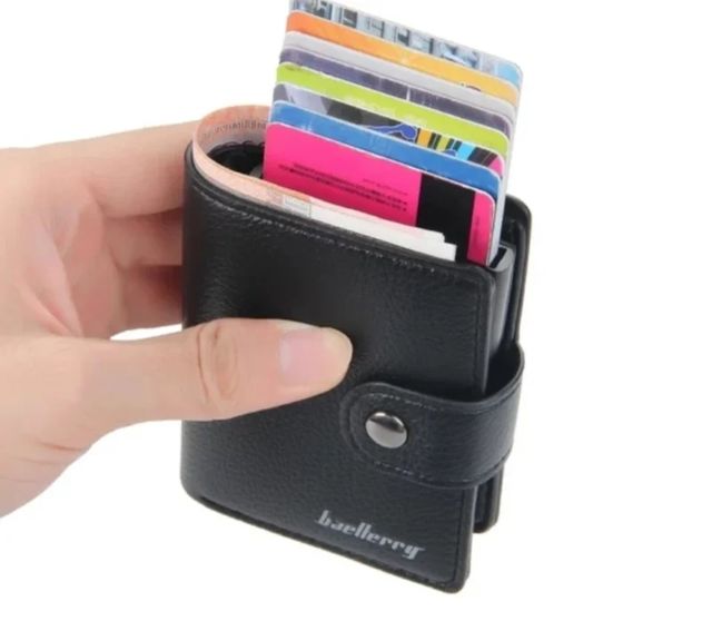 Portafoglio uomo con clip porta carte