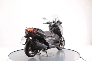 YAMAHA X-MAX 300 2019