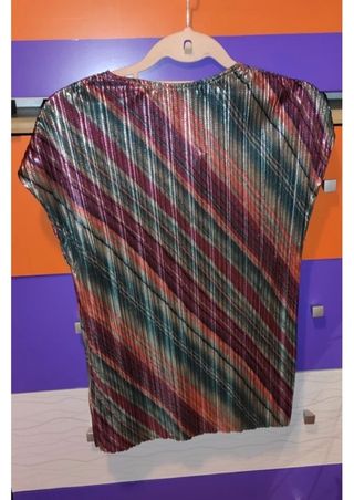Blusa con brillos multicolores S 