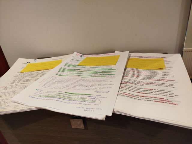 Apuntes Historia + Economia 2.Batxi