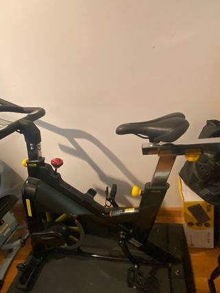 Bicicleta Spinning Livestrog Matrix LS 9.9 IC