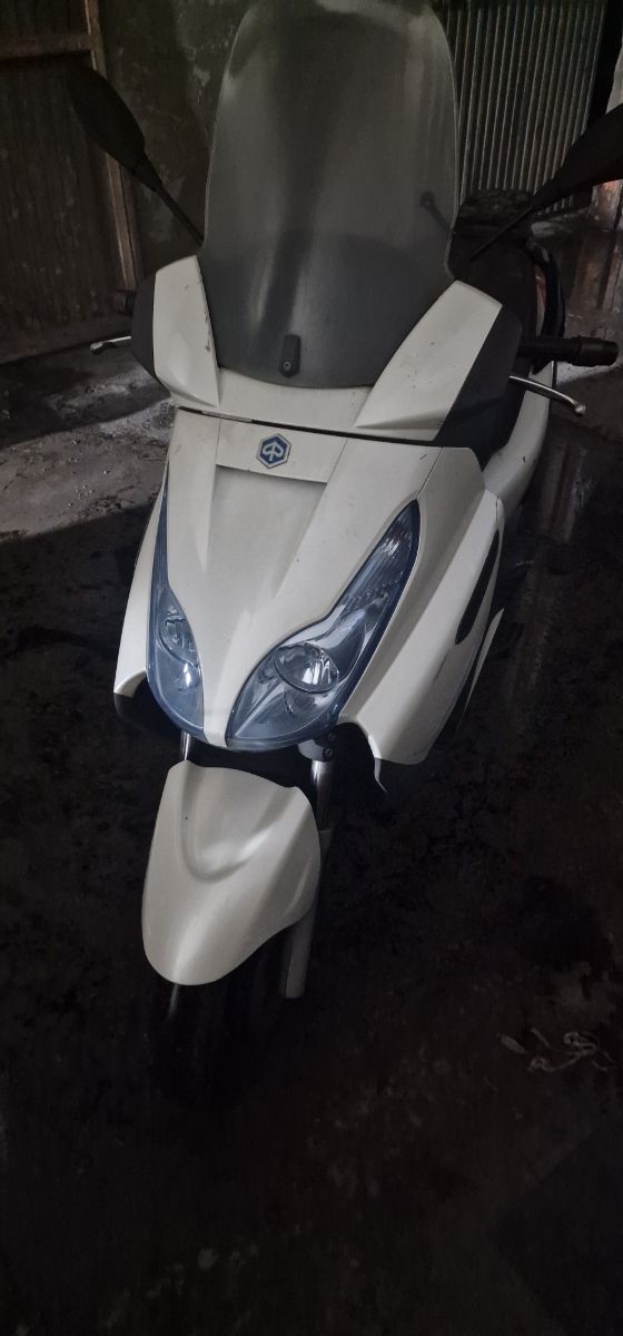 DESPIECE PIAGGIO X7 300