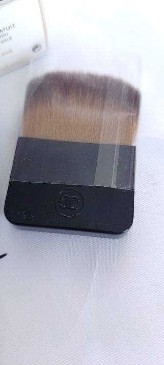 Chanel Profumino e pennelli