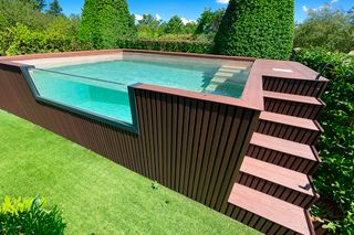 PISCINAS PREFABRICADAS Y EN OBRA