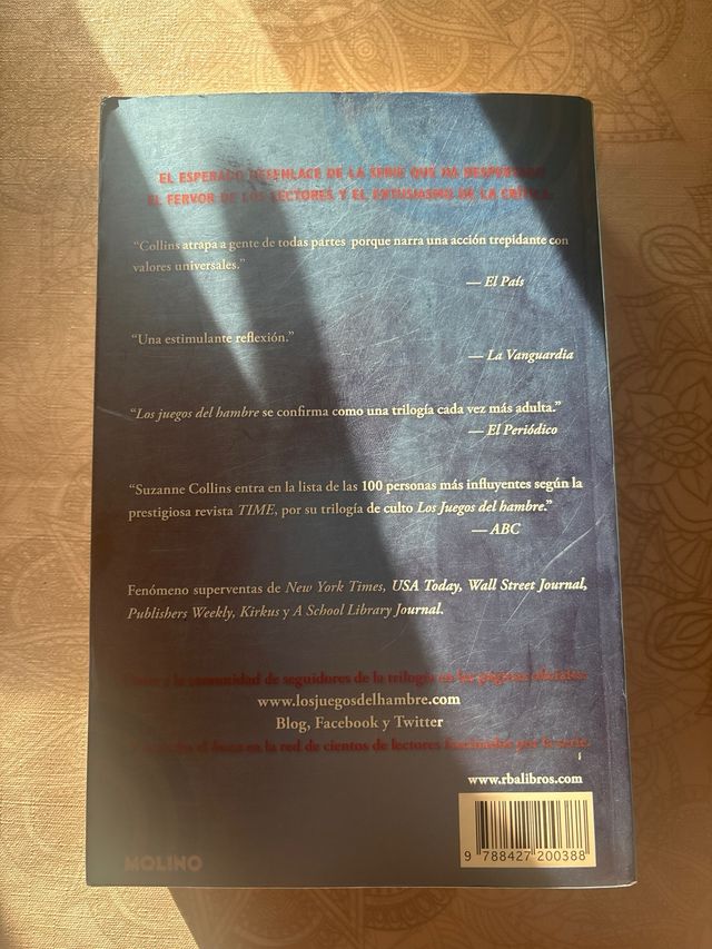 Sinsajo (Los Juegos del Hambre 3) (Spanish Edition