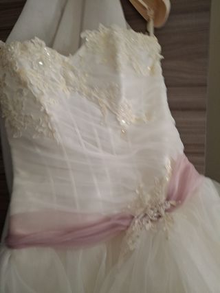 Abito da sposa mai usato con etichetta