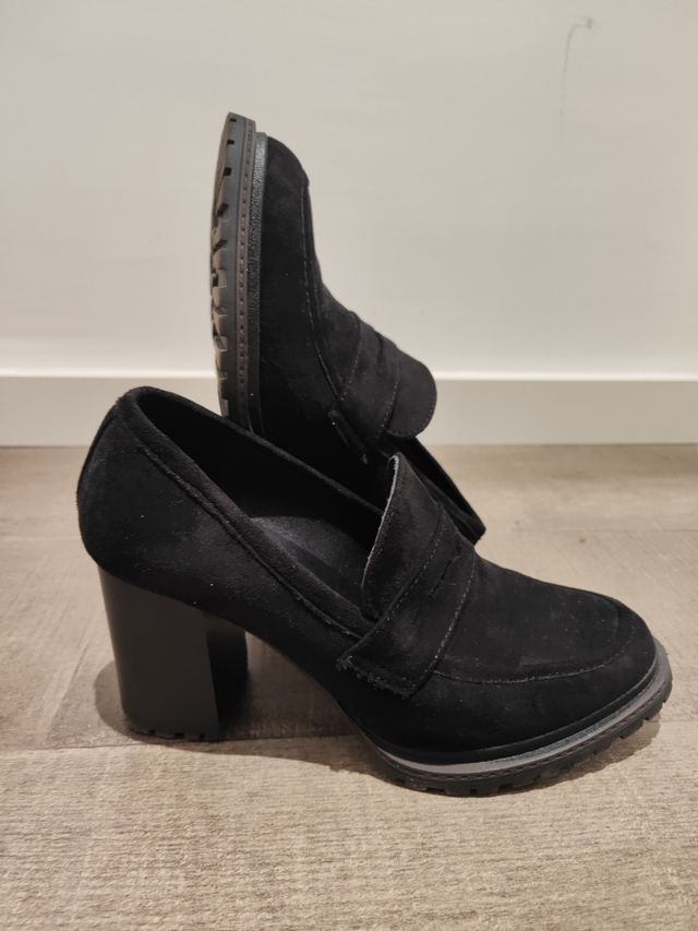 Zapatos mocasin de tacón