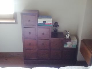 Mueble cajones estilo colonial