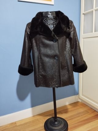 Chaquetón piel sintética 