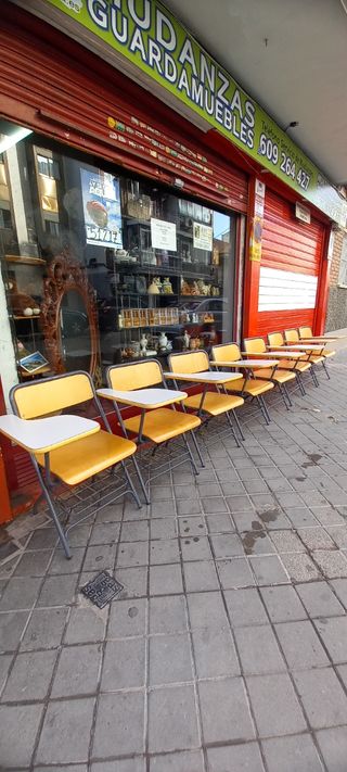 PUPITRES ESCOLAR 25E CADA UNO TLF674324817 