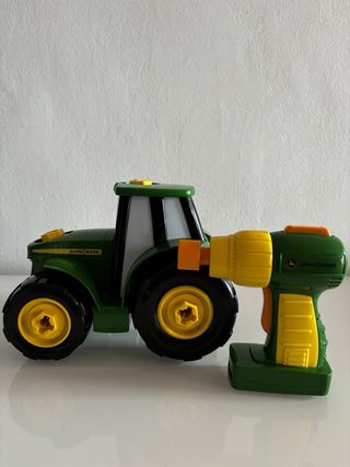 Tractor JOHN DEERE