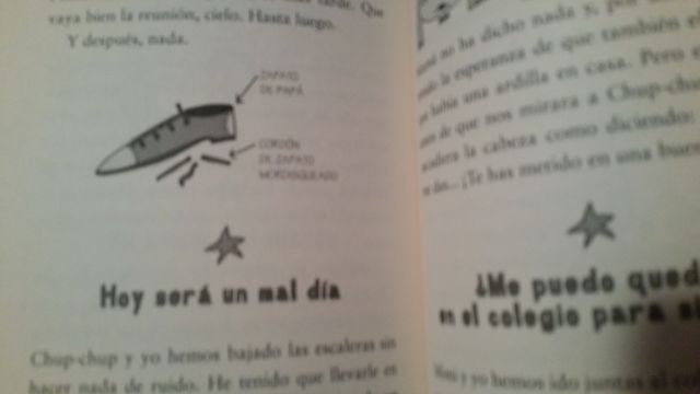 Saca el perro a pasear / Just Grace Walks The Dog (Lucia Solamenta) (Spanish Edition)