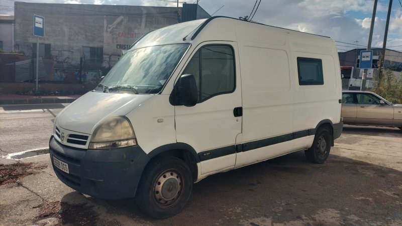 Nissan Interstar 2005 - foto 1