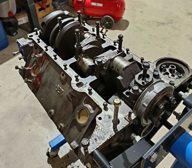 Motor completo Volvo Penta 5.0 LG aq211A