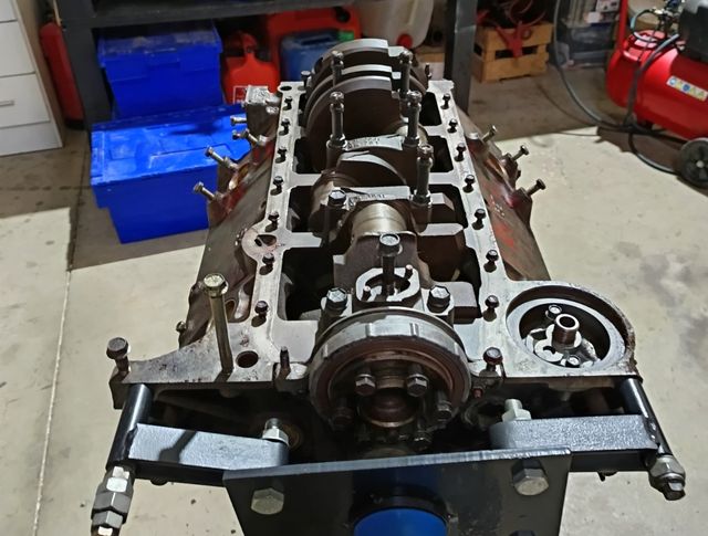 Motor completo Volvo Penta 5.0 LG aq211A