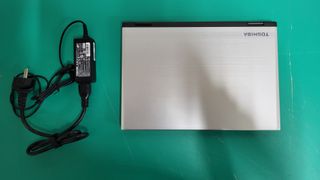 Ordenador Portátil Toshiba Radius 12.5" P25W 2en1