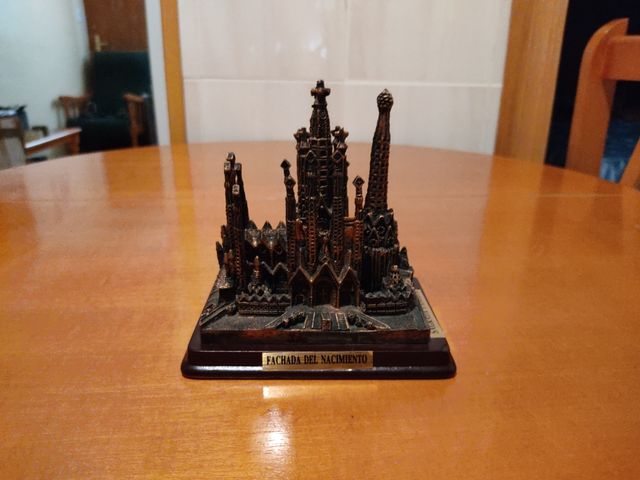 Figura de bronce la sagrada familia 